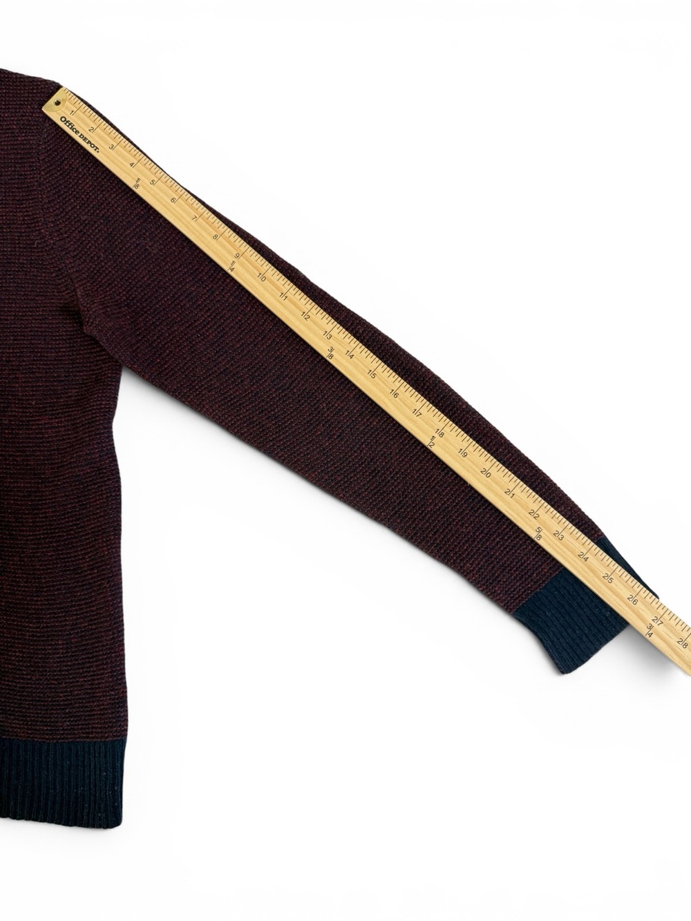 *Rare* J. Crew Sample Merino Waffle Knit Burgundy & Navy Crewneck Sweater Medium - Picture 6 of 7